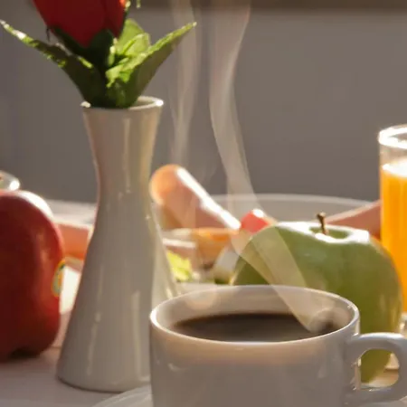 Nemesis 4* סנטוריני