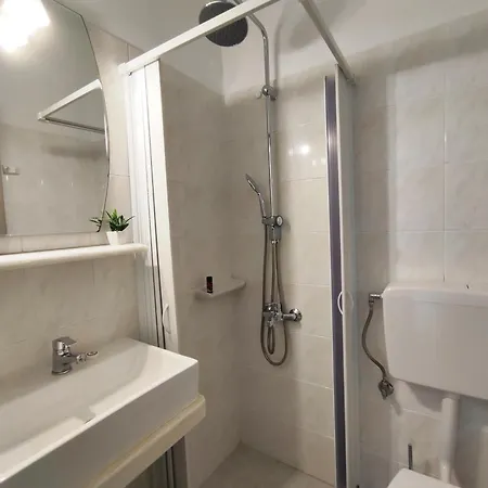Nemesis Aparthotel 2*