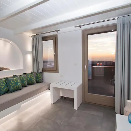 Aparthotel Nemesis Fira (Santorini)