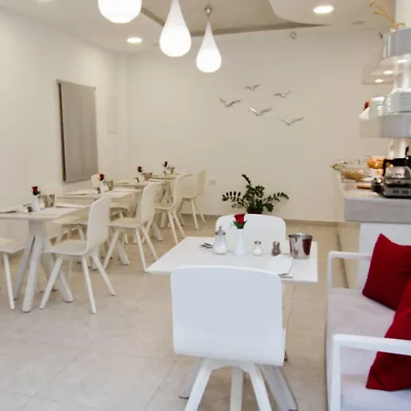 아파트호텔 네머시스 4*