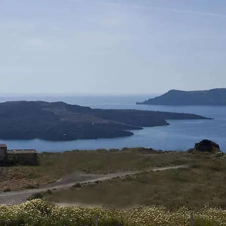 νέμεσις Ξενοδοχείο με διαμερίσματα Φηρά