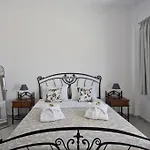 شقة فندقية نيميسيس