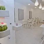 نيميسيس شقة فندقية ثيرا