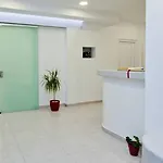 نيميسيس شقة فندقية